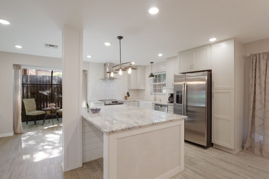 Spacious and Bright Home in Medical Center Area